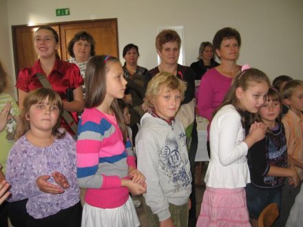 Vystoupení žáků ZŠ a MŠ na setkání seniorů 2012