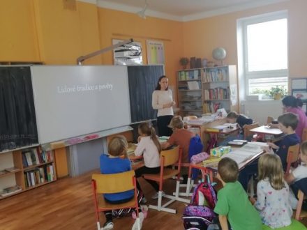 Lidové zvyky a obyčeje - beseda